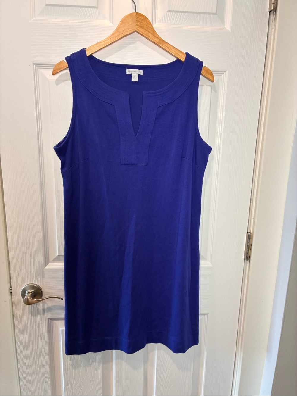 New York & Company Sleeveless Midi Shift Dresses in Royal Blue and Fuchsia - Picture 5 of 10